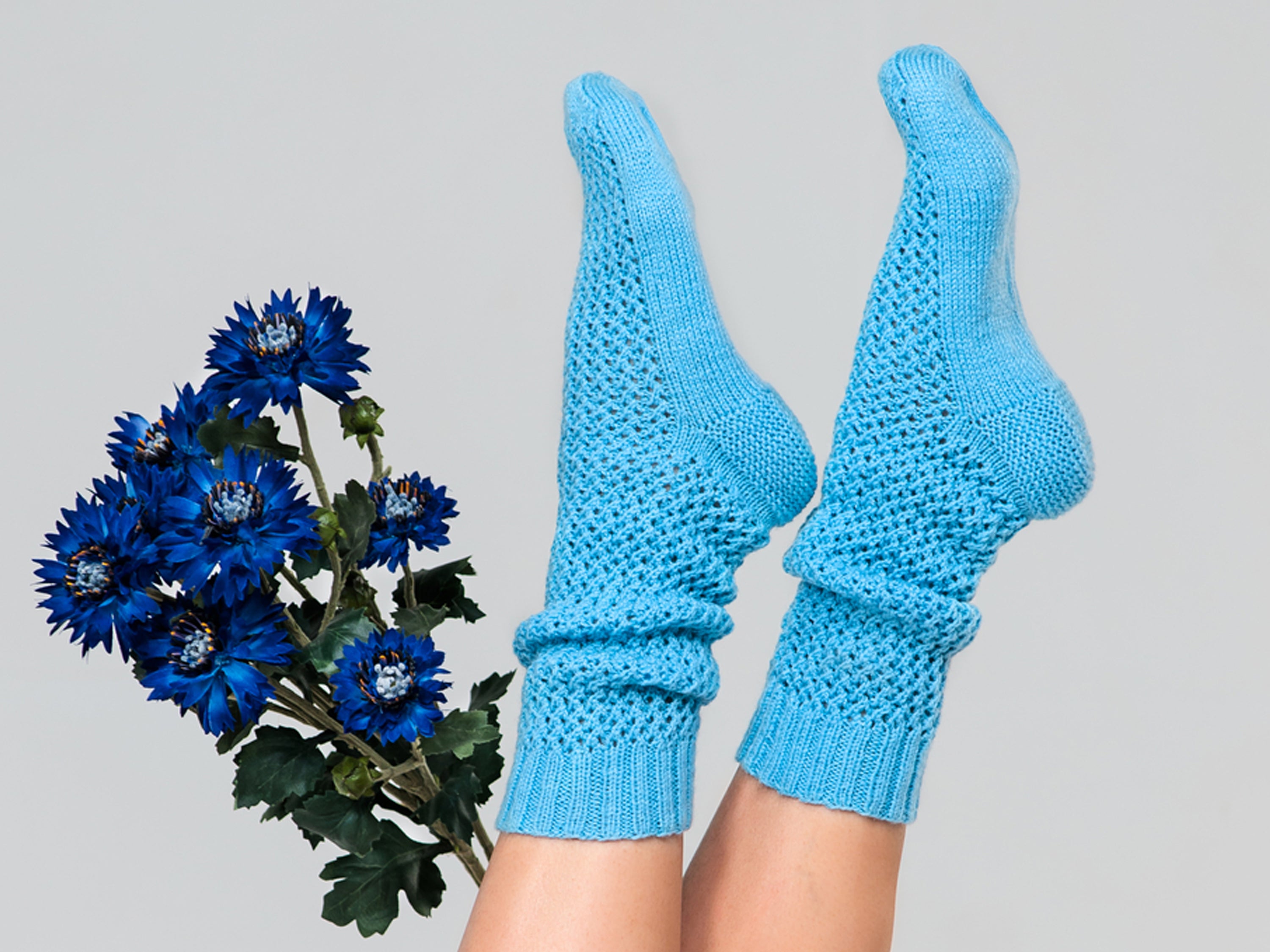 Top 5 Benefits of Wearing Women's Legwear